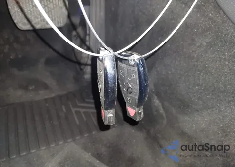 2015 Mercedes-Benz C 300 Luxury 4Matic from USA, damaged, VIN 55SWF4KB2FU020984